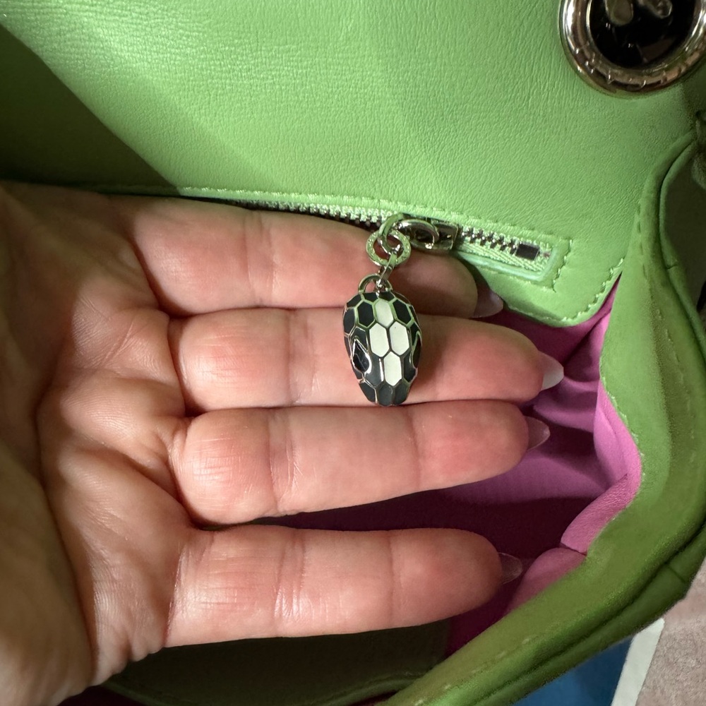 ❌SOLD❌RARE🔥 Bvlgari Serpenti Bag - Picture 6 of 7